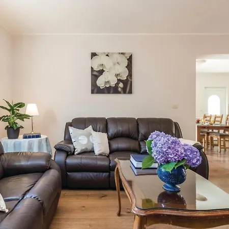 Sirotnjak Villa Lovran