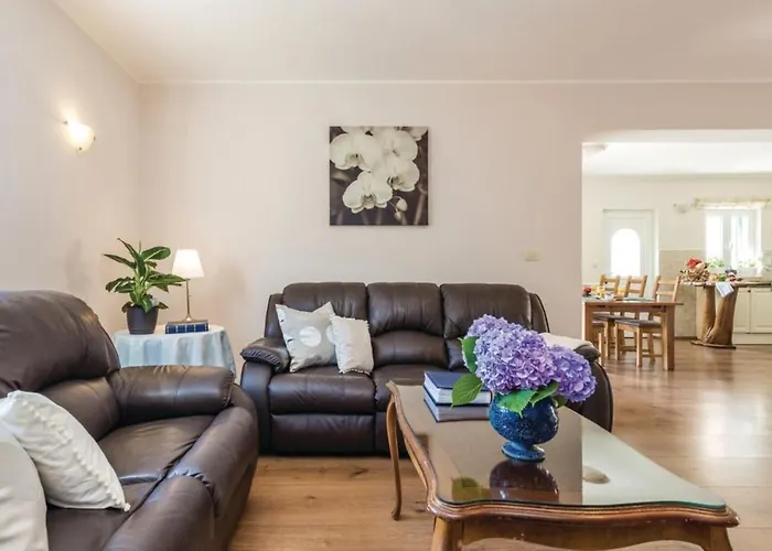 Sirotnjak Villa Lovran