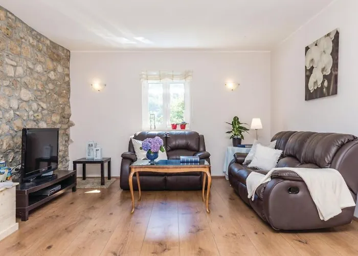 Sirotnjak Villa Lovran