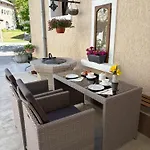 Sirotnjak لوفغان