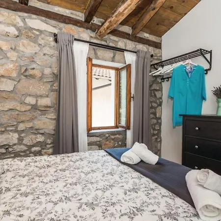 Villa Sirotnjak Laurana