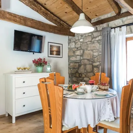 Villa Sirotnjak Laurana