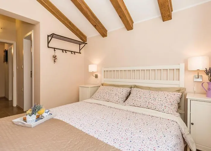 Willa Sirotnjak Lovran